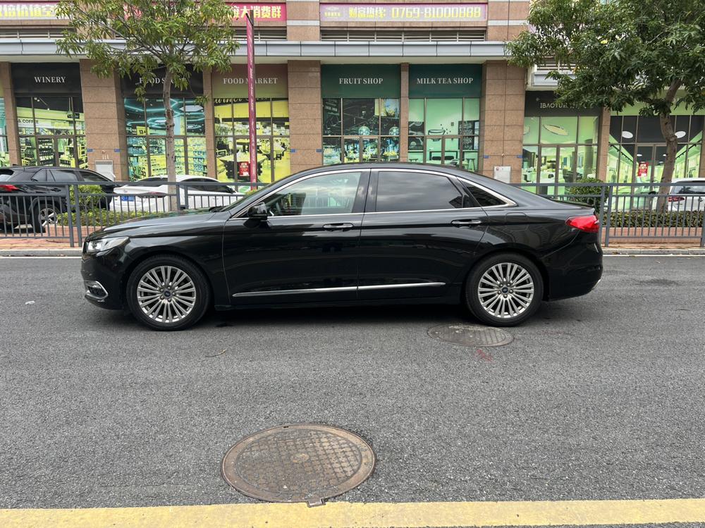 Ford Taurus