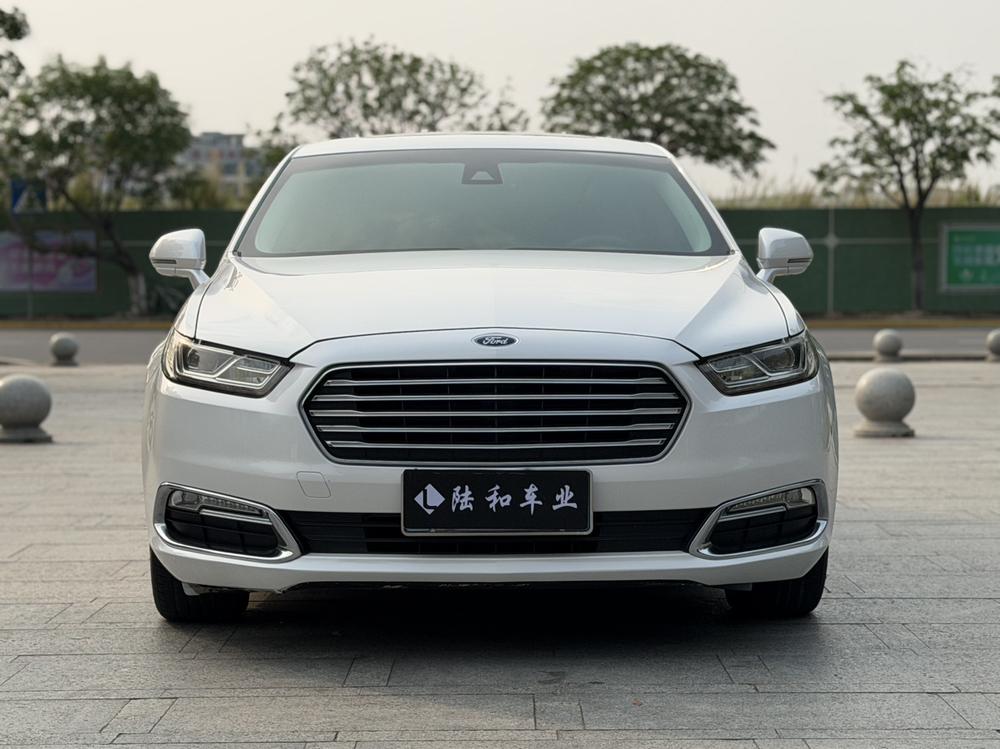 Ford Taurus