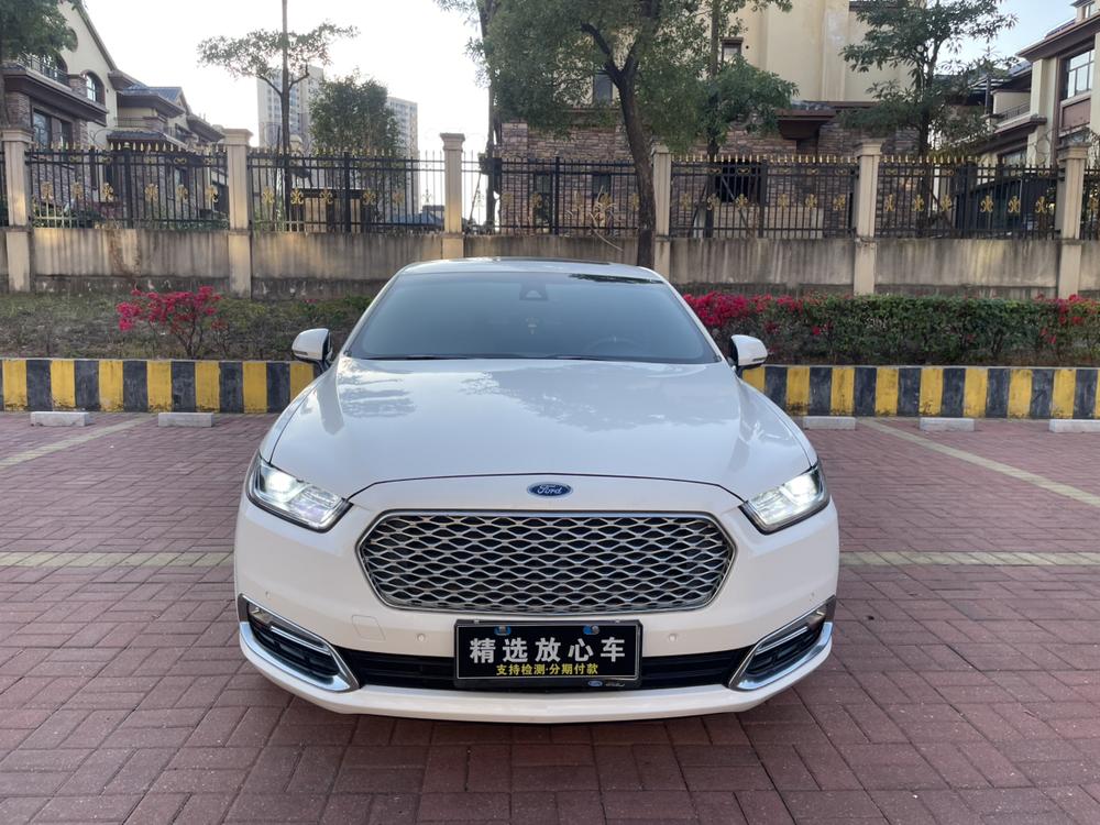 Ford Taurus