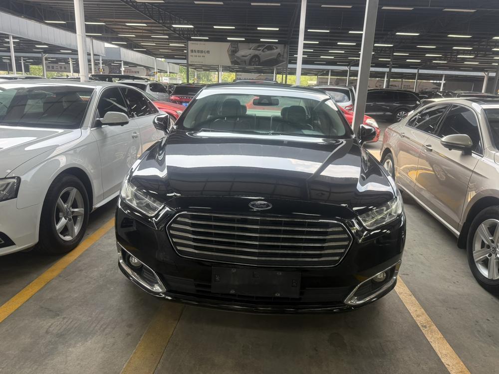 Ford Taurus