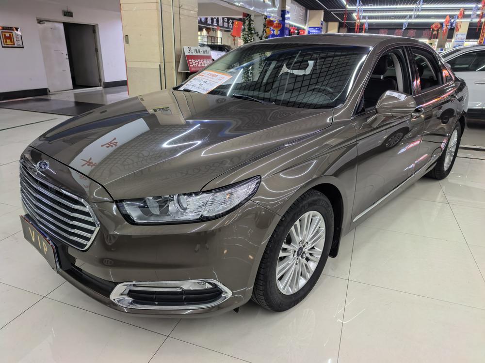 Ford Taurus