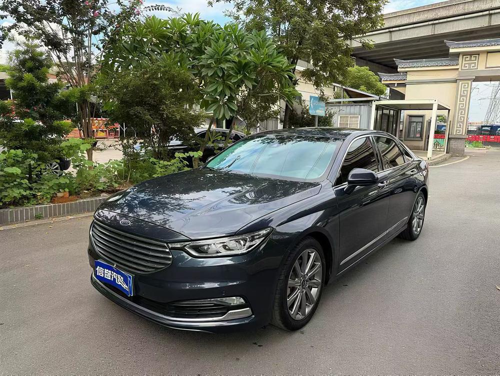 Ford Taurus