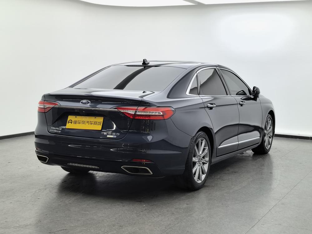 Ford Taurus