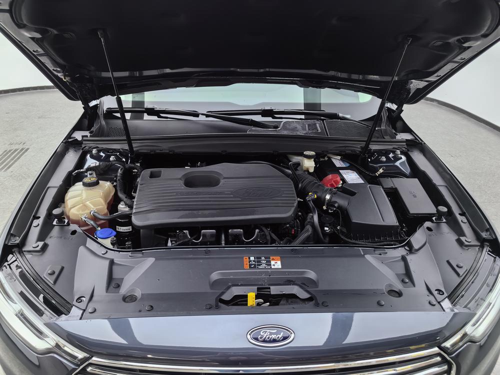 Ford Taurus