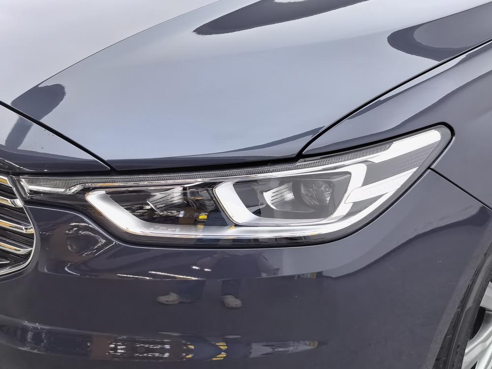 Ford Taurus