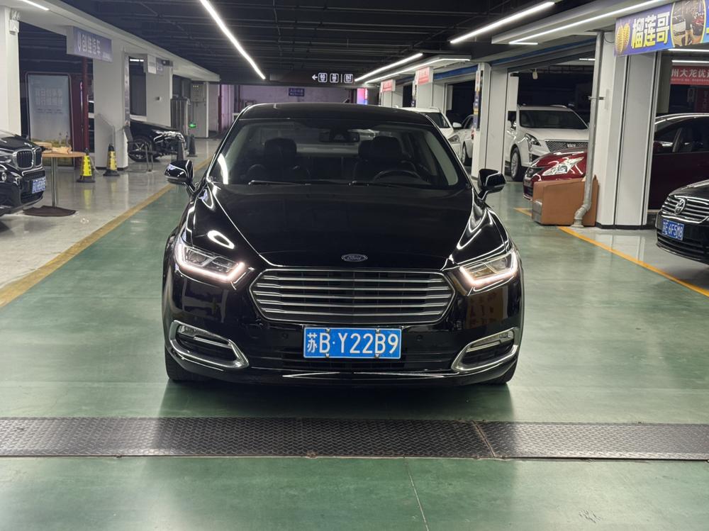 Ford Taurus