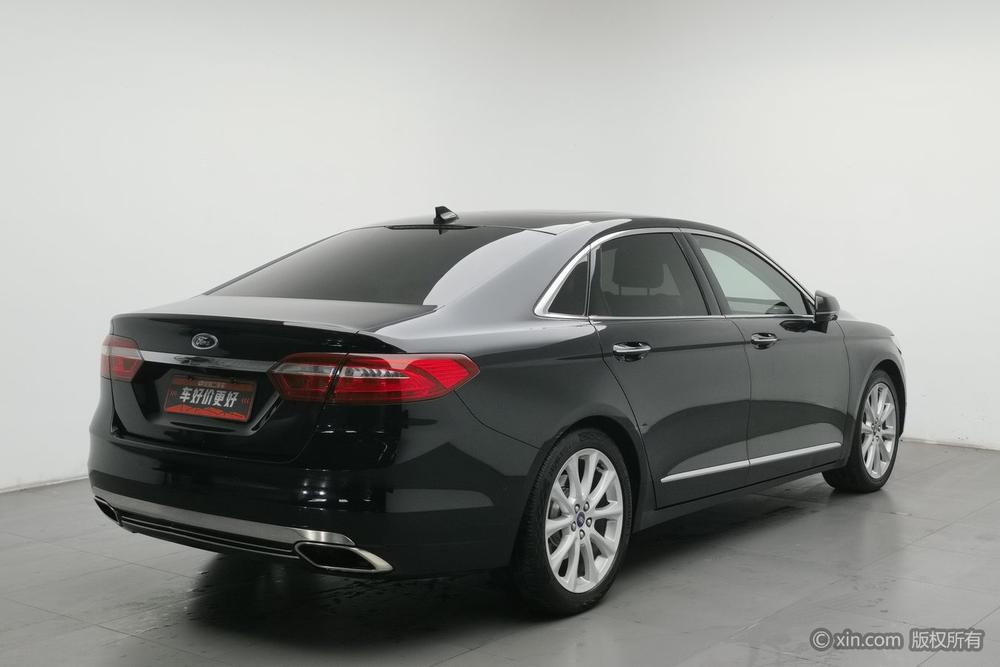 Ford Taurus