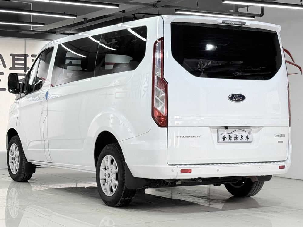 Ford Tourneo