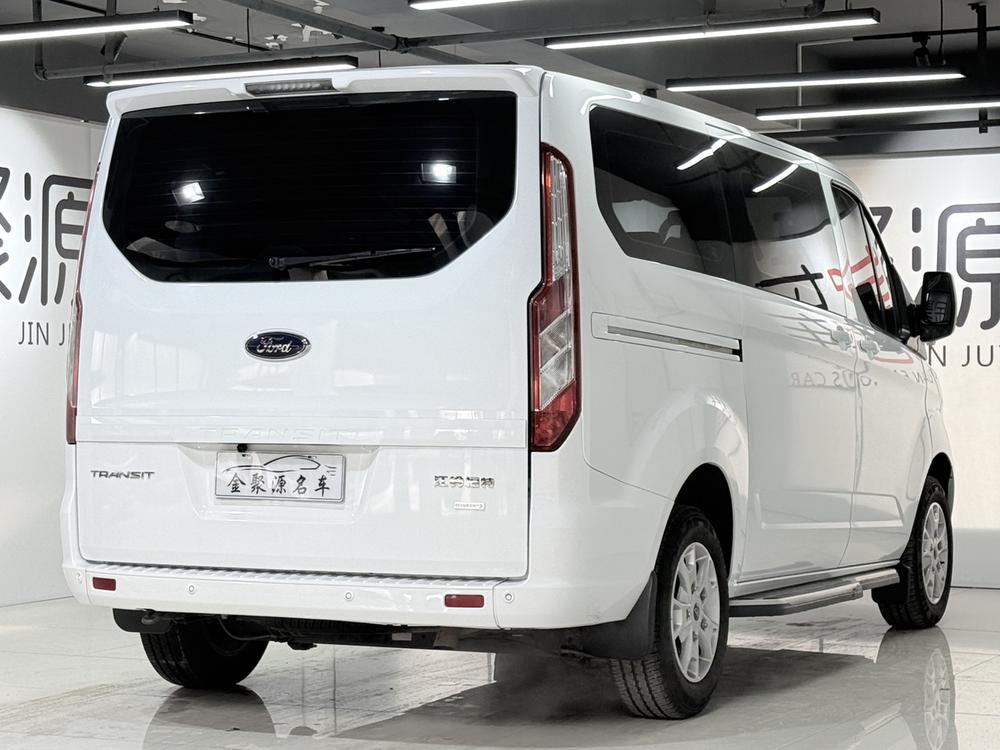 Ford Tourneo