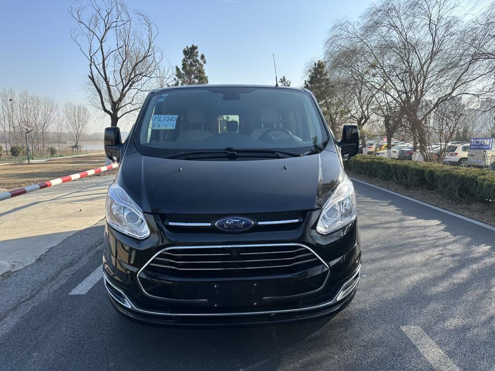 Ford Tourneo