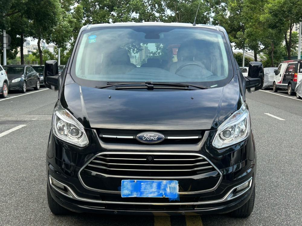 Ford Tourneo