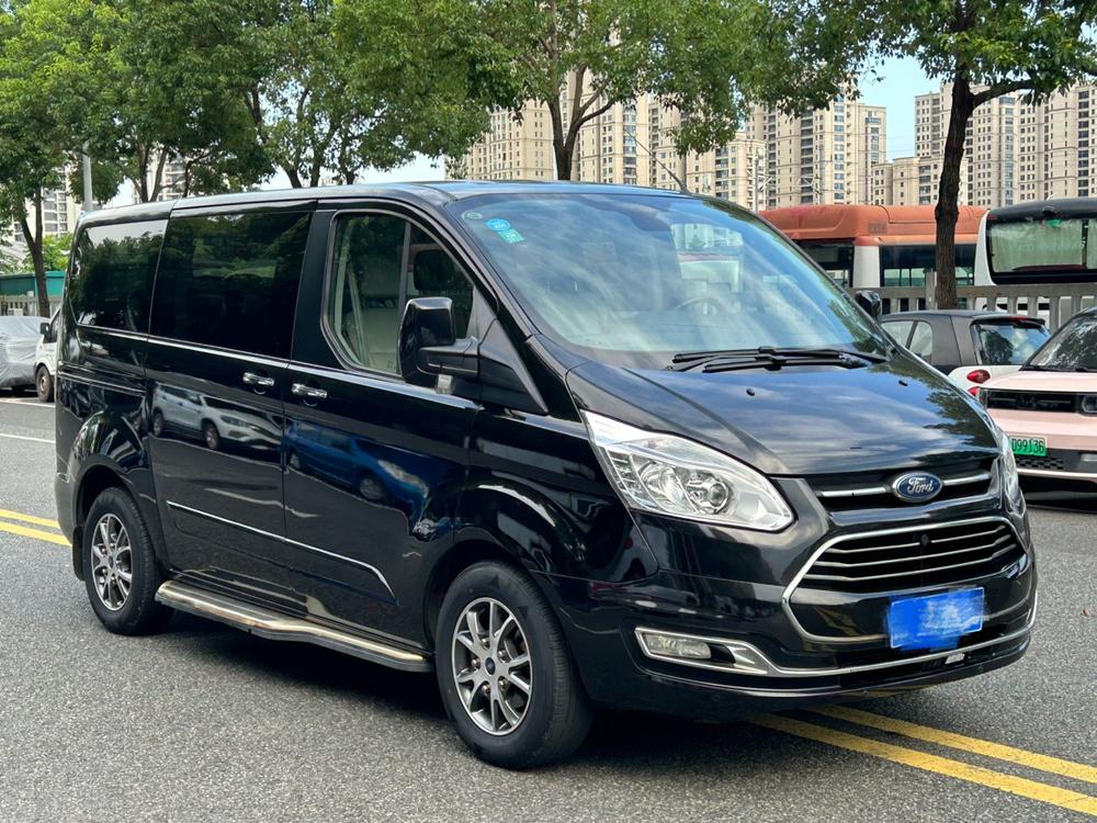 Ford Tourneo