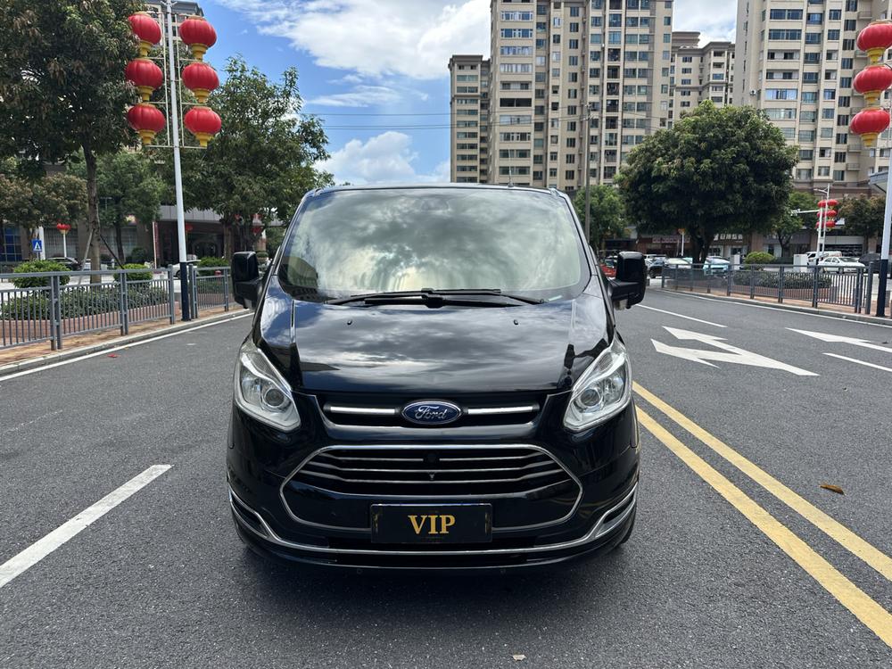 Ford Tourneo