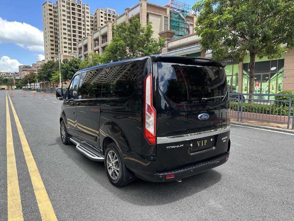 Ford Tourneo