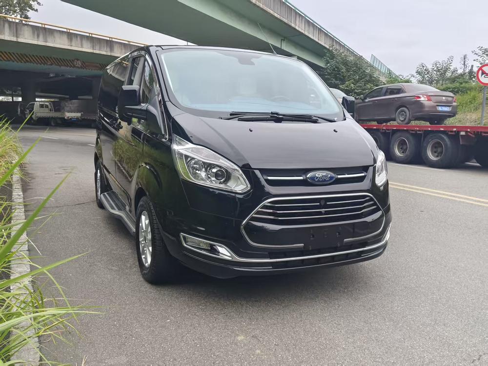 Ford Tourneo
