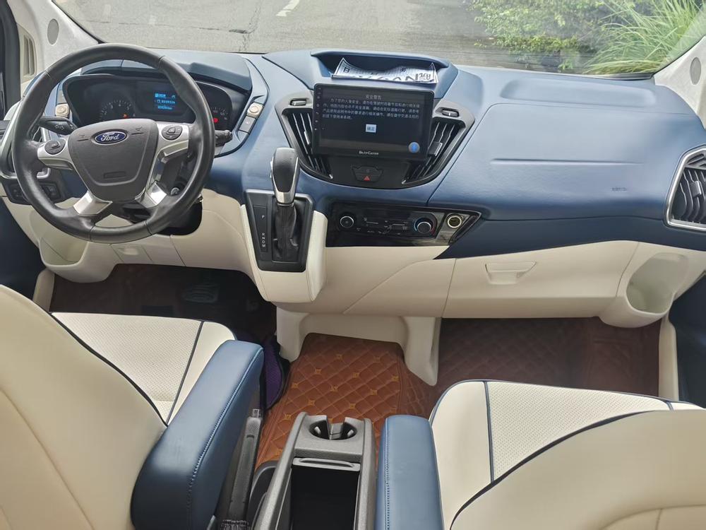 Ford Tourneo
