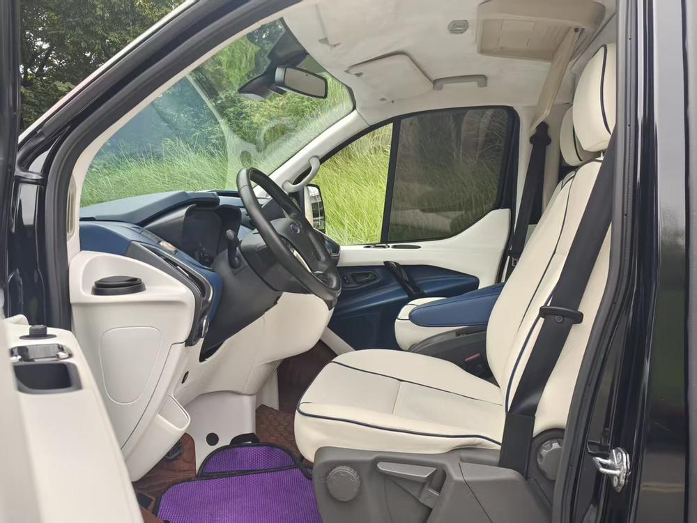 Ford Tourneo