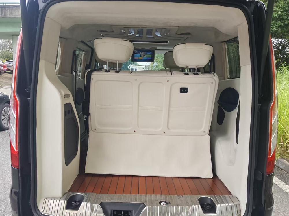 Ford Tourneo