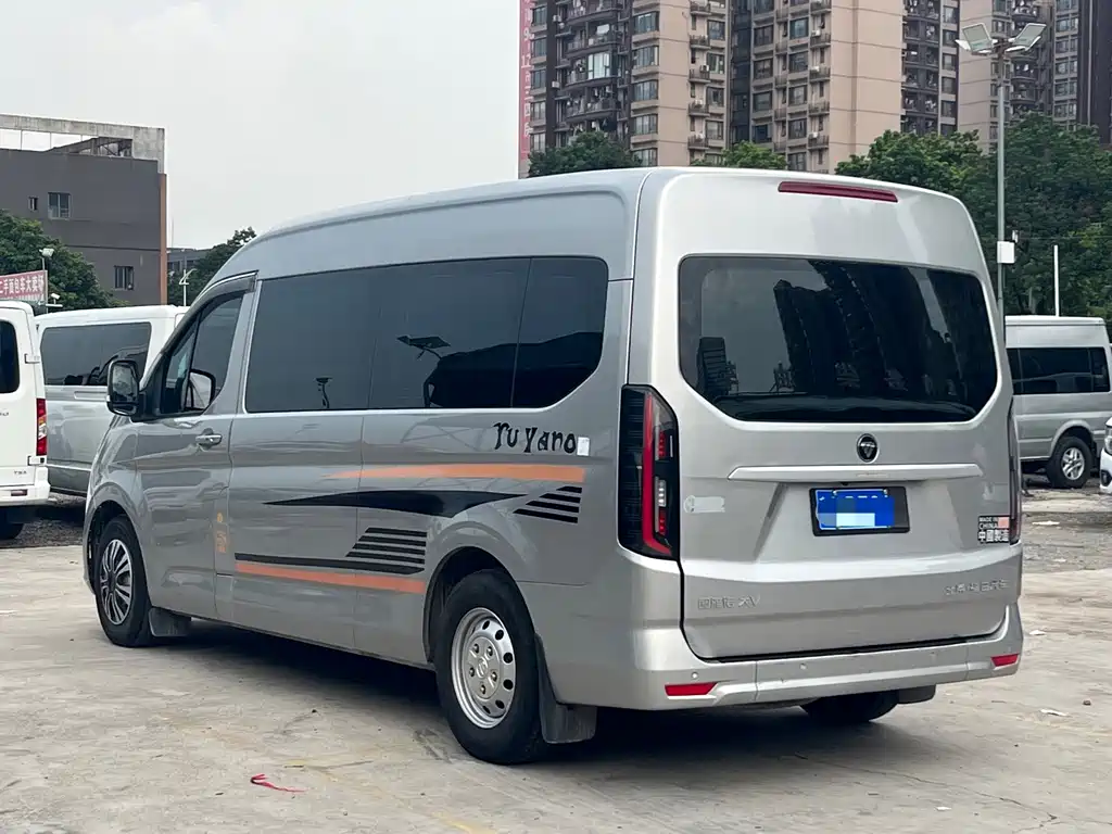 Foton Tuyano V