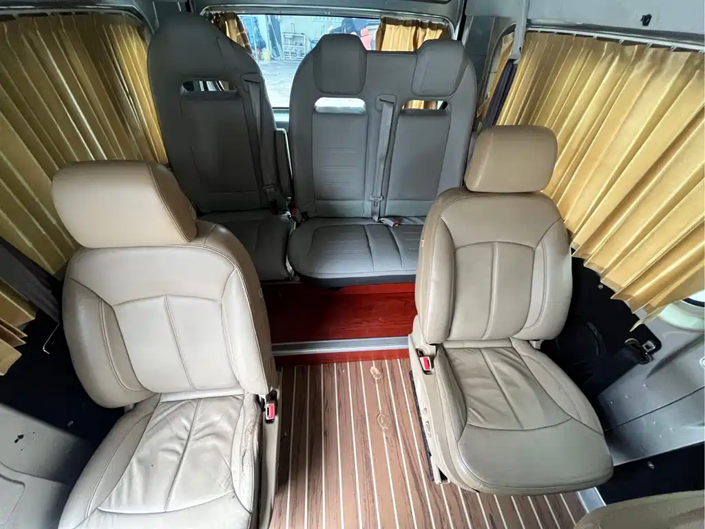 Foton Tuyano V