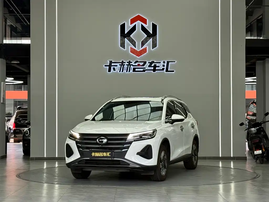 GAC Motor Trumpchi GS4