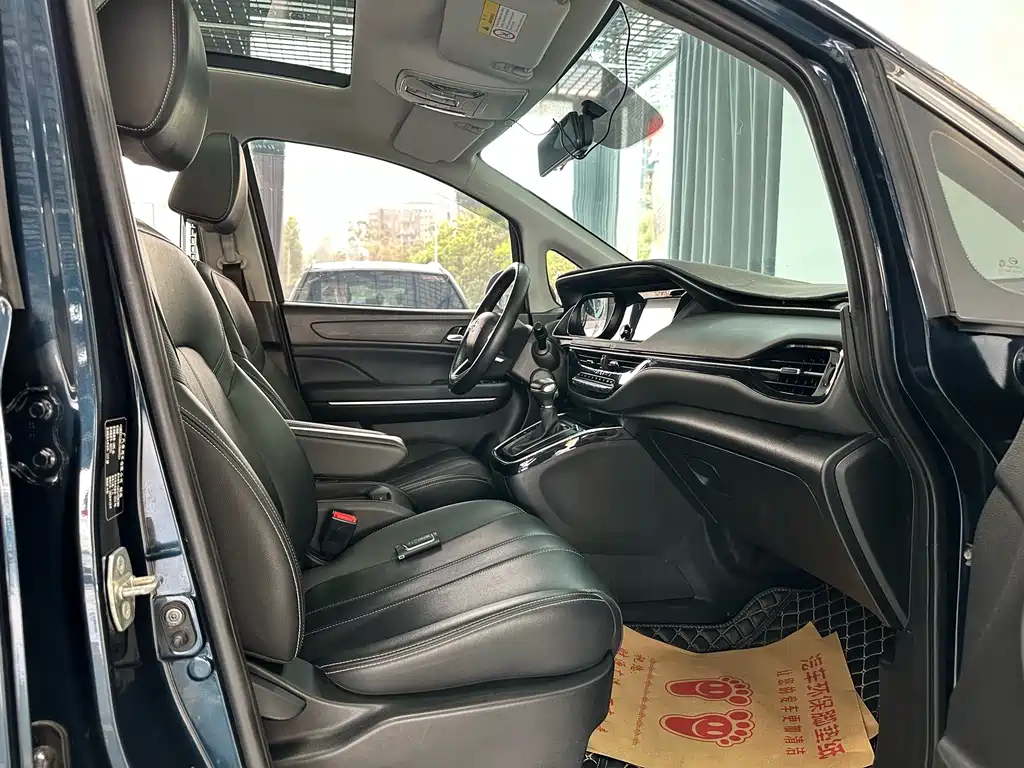 GAC Motor Trumpchi M6