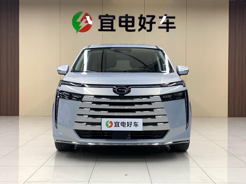 GAC Trumpchi Trumpchi E8 PHEV