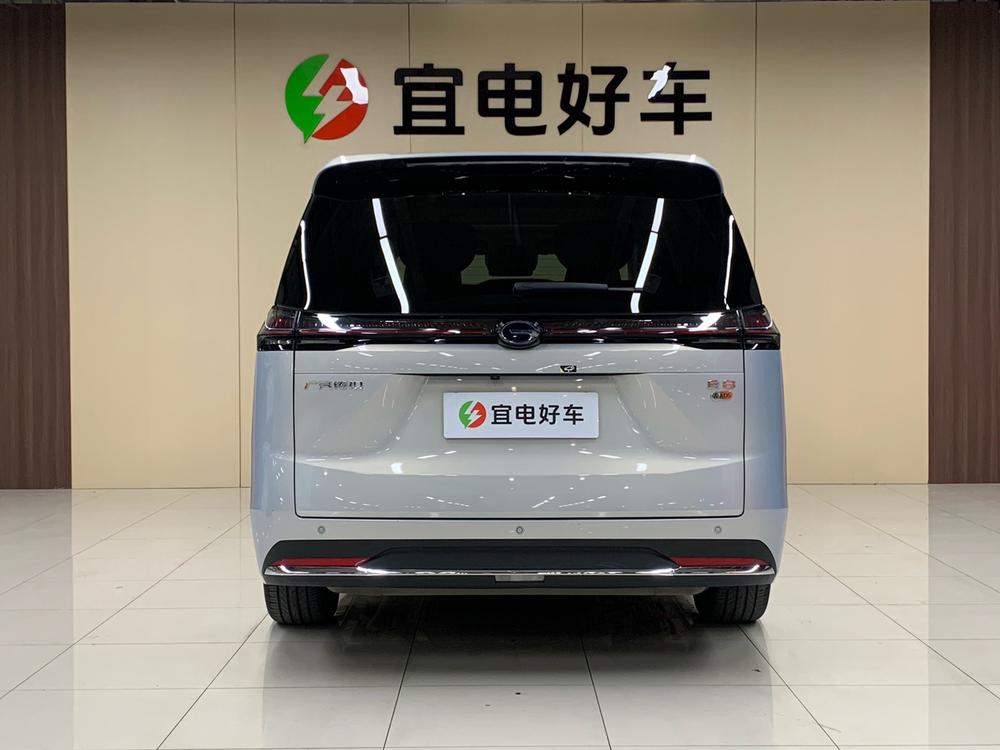 GAC Trumpchi Trumpchi E8 PHEV