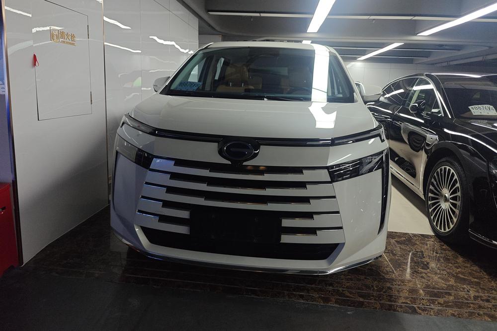 GAC Trumpchi Trumpchi E8