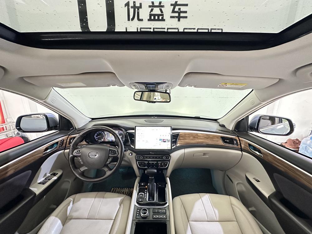 GAC Trumpchi Trumpchi GS8