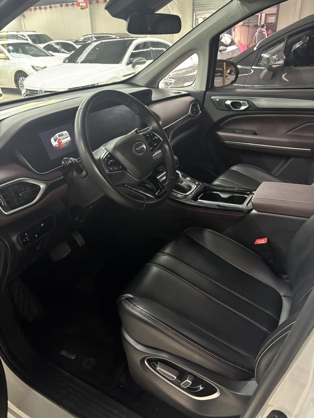 GAC Trumpchi Trumpchi M6