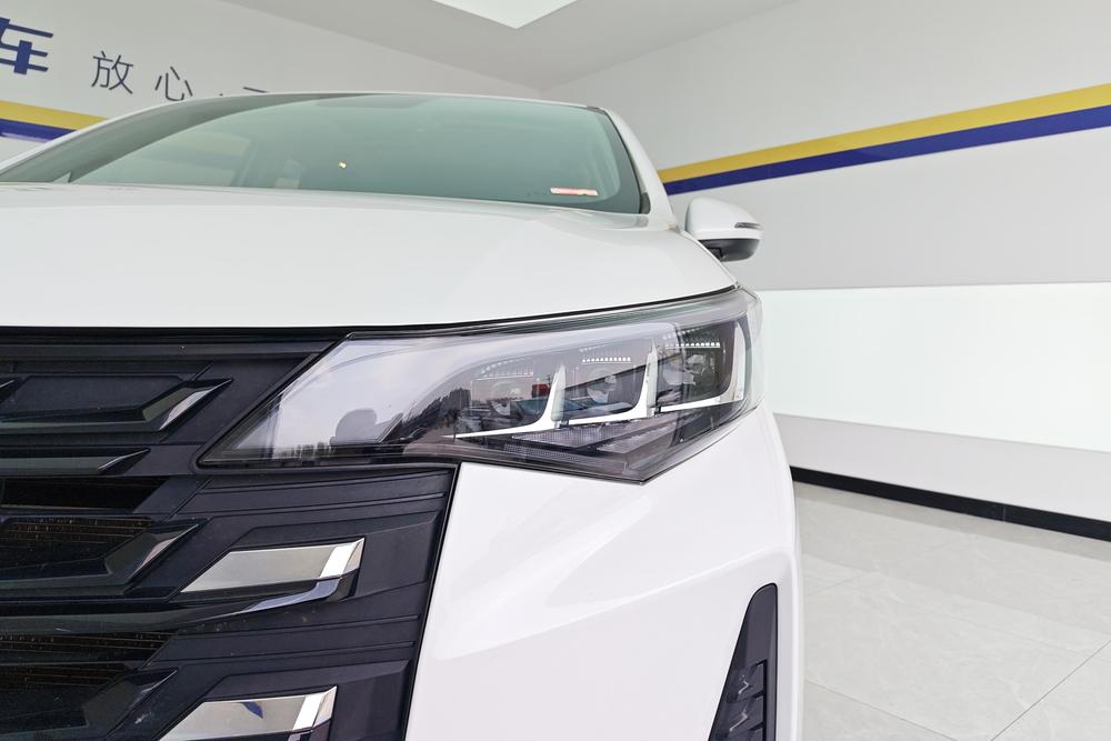 GAC Trumpchi Trumpchi M6