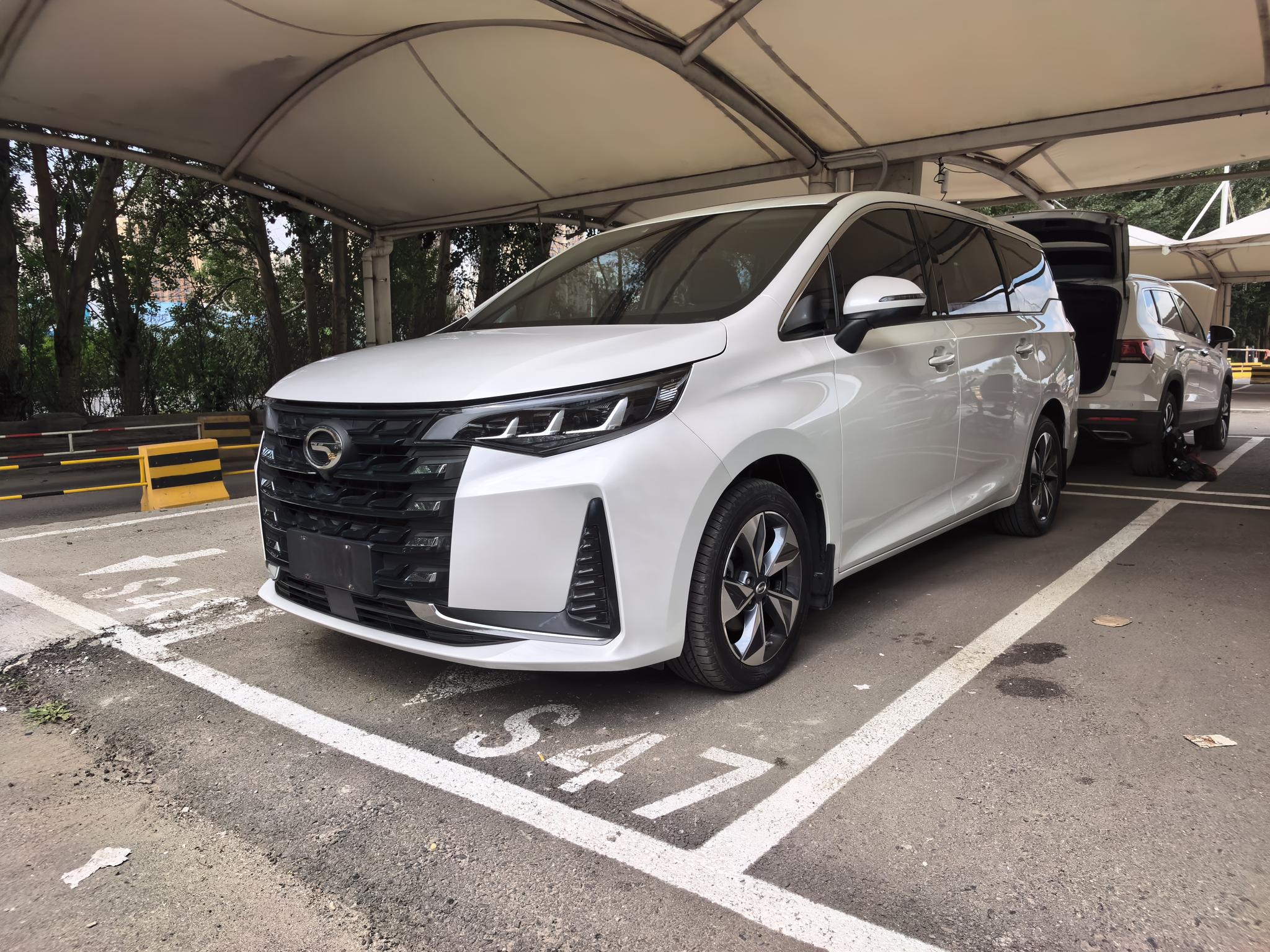 GAC Trumpchi Trumpchi M6