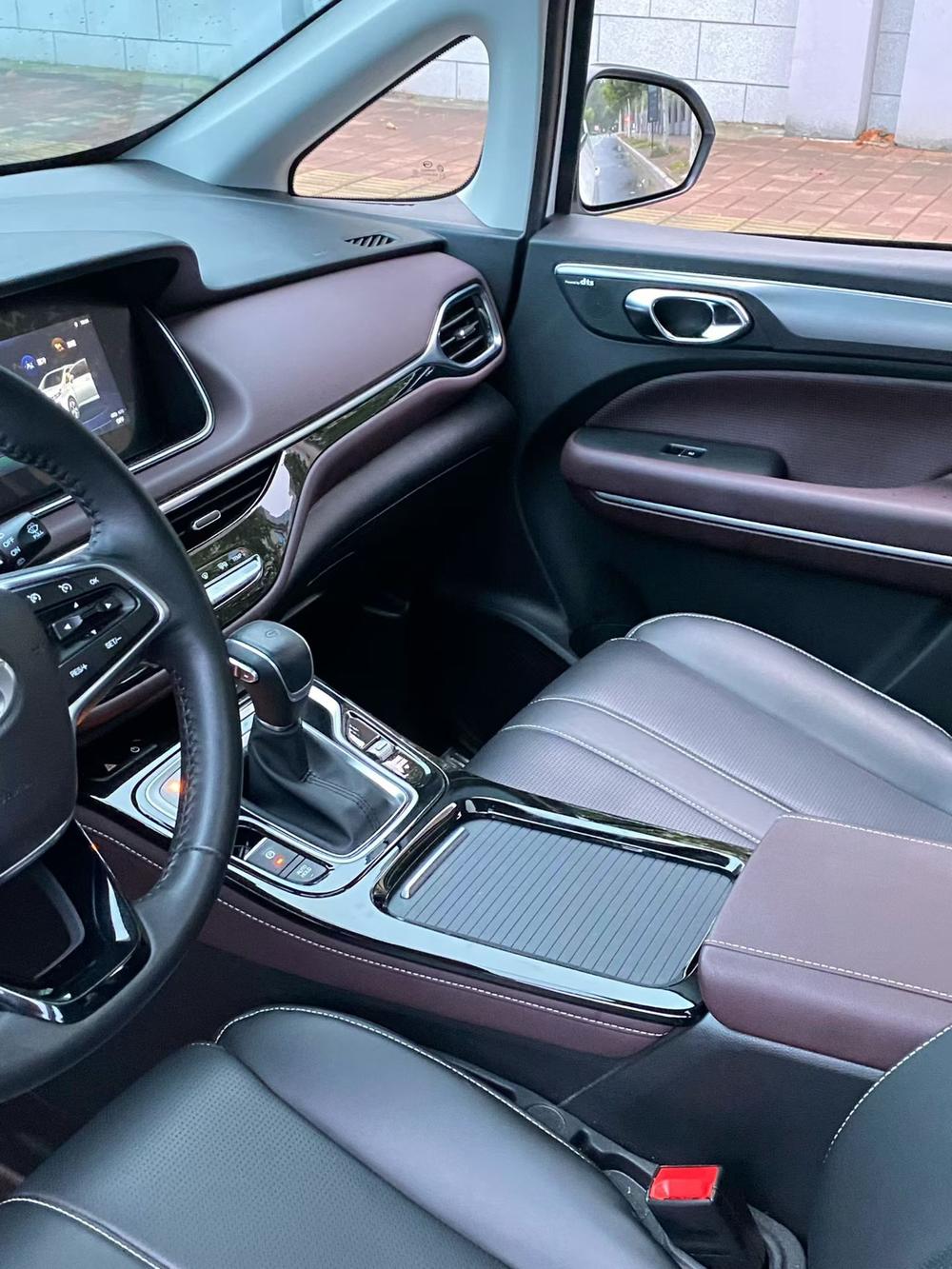 GAC Trumpchi Trumpchi M6