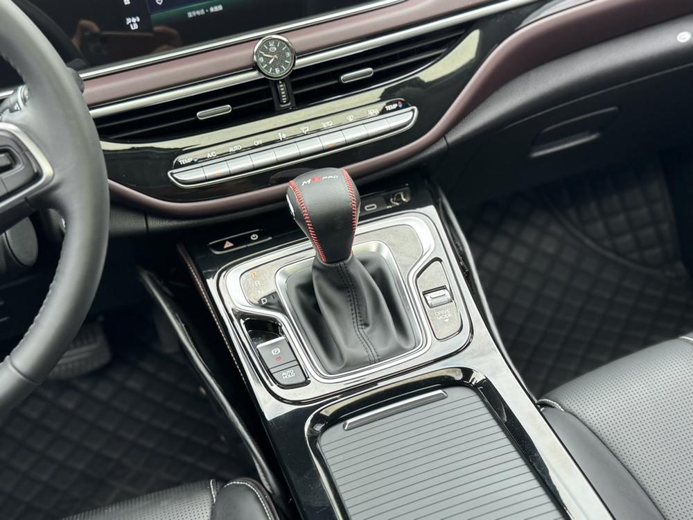 GAC Trumpchi Trumpchi M6