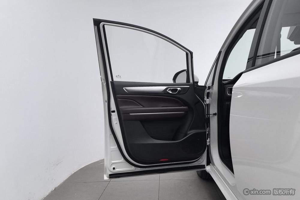 GAC Trumpchi Trumpchi M6