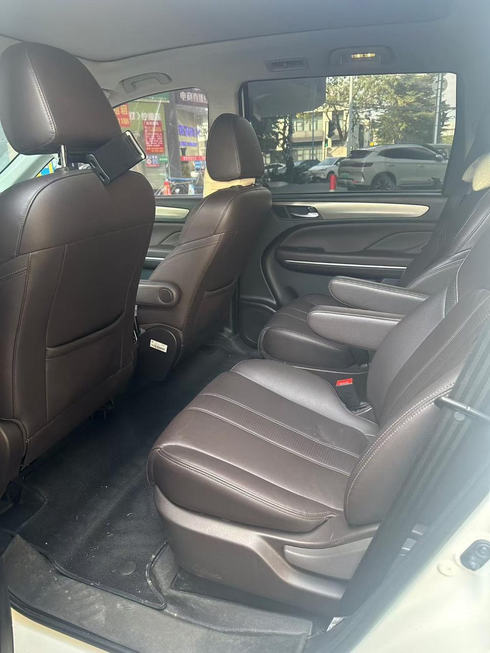 GAC Trumpchi Trumpchi M6