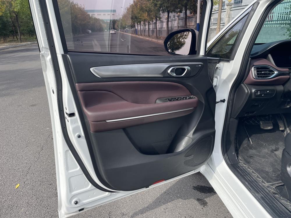 GAC Trumpchi Trumpchi M6