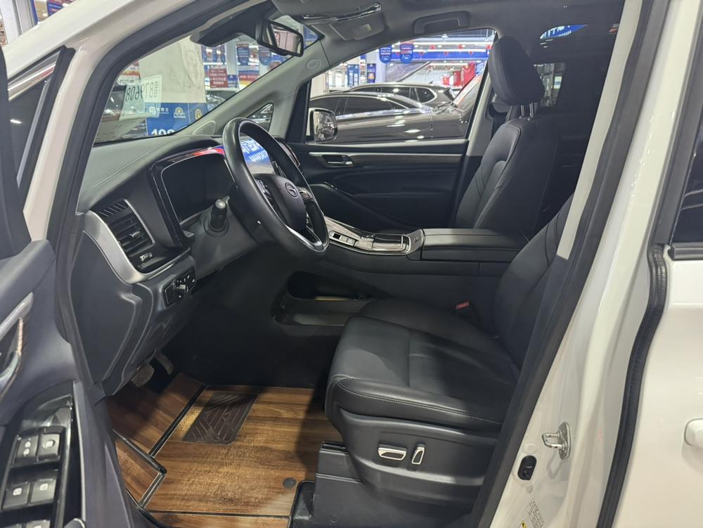 GAC Trumpchi Trumpchi M8