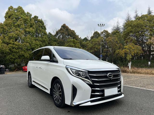 GAC Trumpchi Trumpchi M8