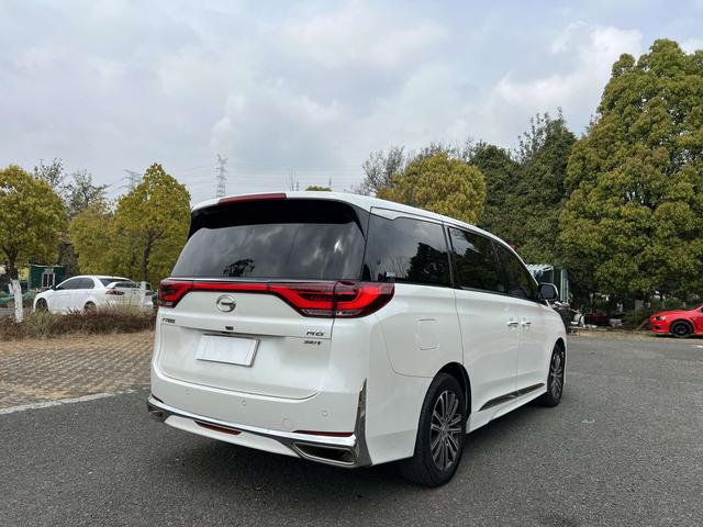GAC Trumpchi Trumpchi M8
