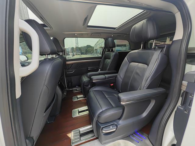 GAC Trumpchi Trumpchi M8