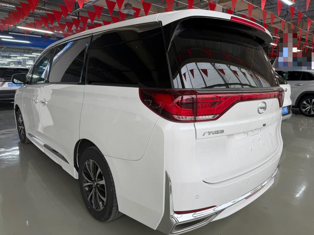 GAC Trumpchi Trumpchi M8