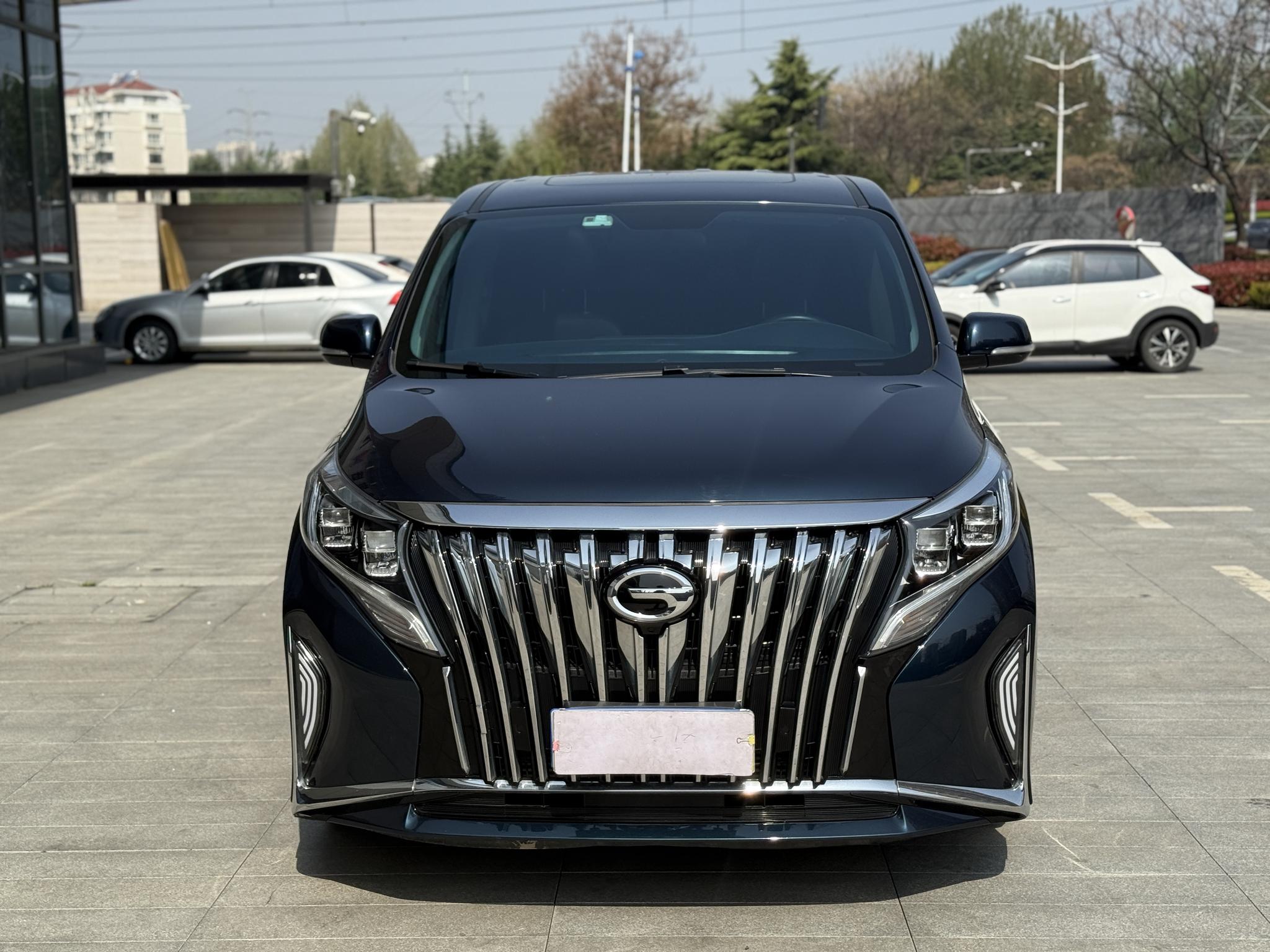 GAC Trumpchi Trumpchi M8