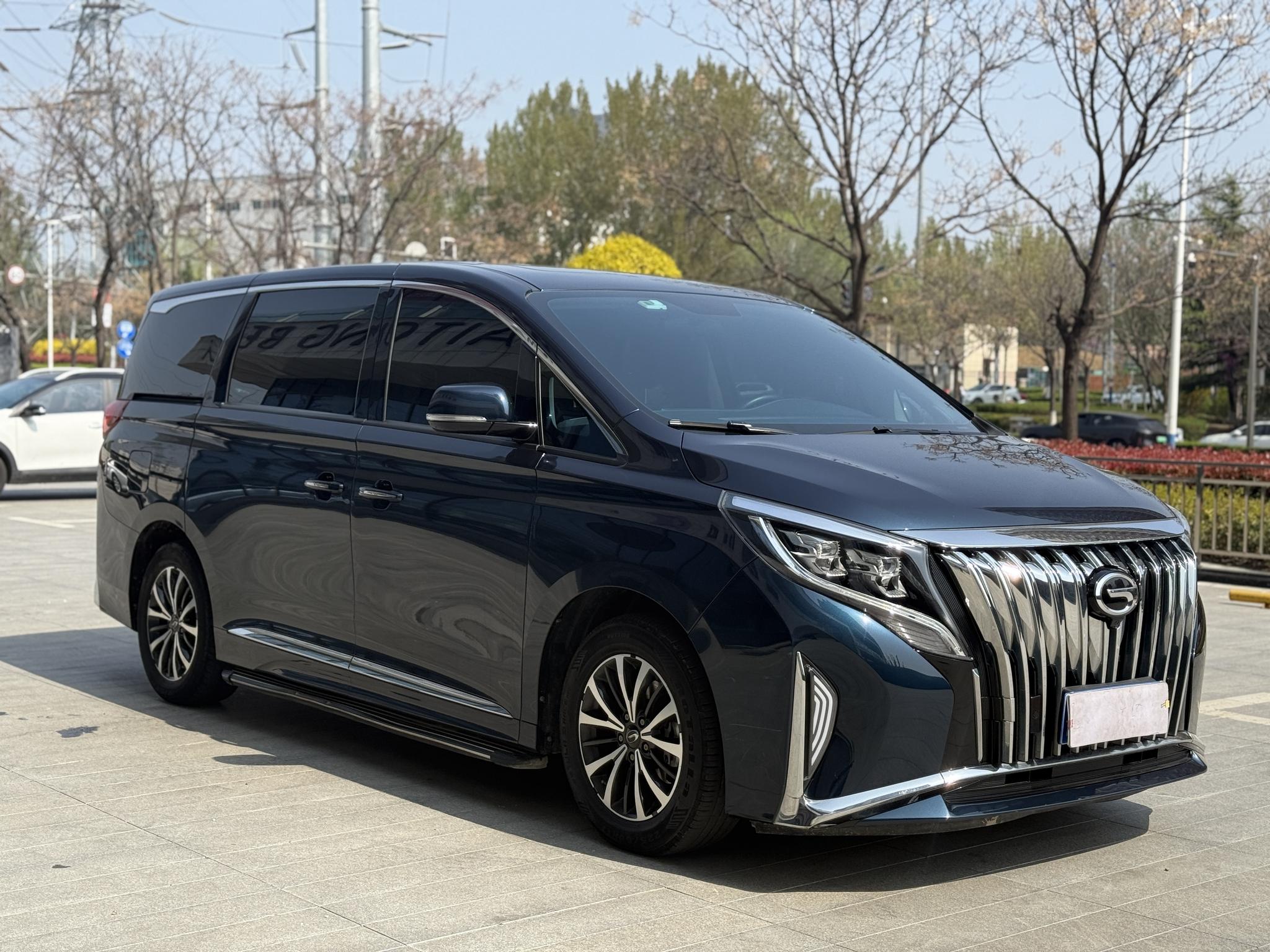 GAC Trumpchi Trumpchi M8