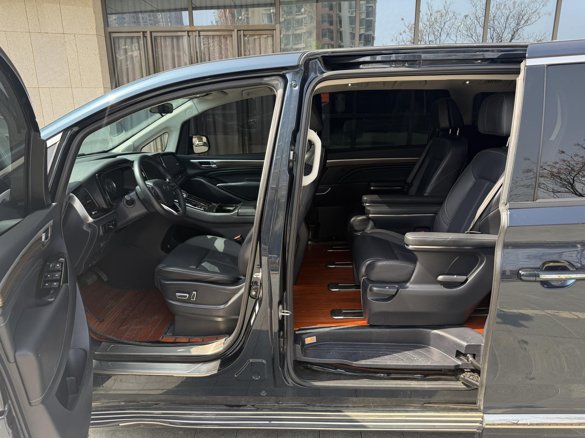 GAC Trumpchi Trumpchi M8