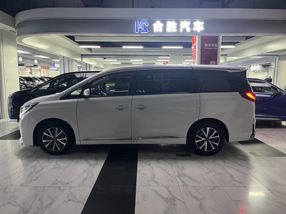 GAC Trumpchi Trumpchi M8