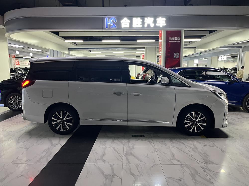 GAC Trumpchi Trumpchi M8