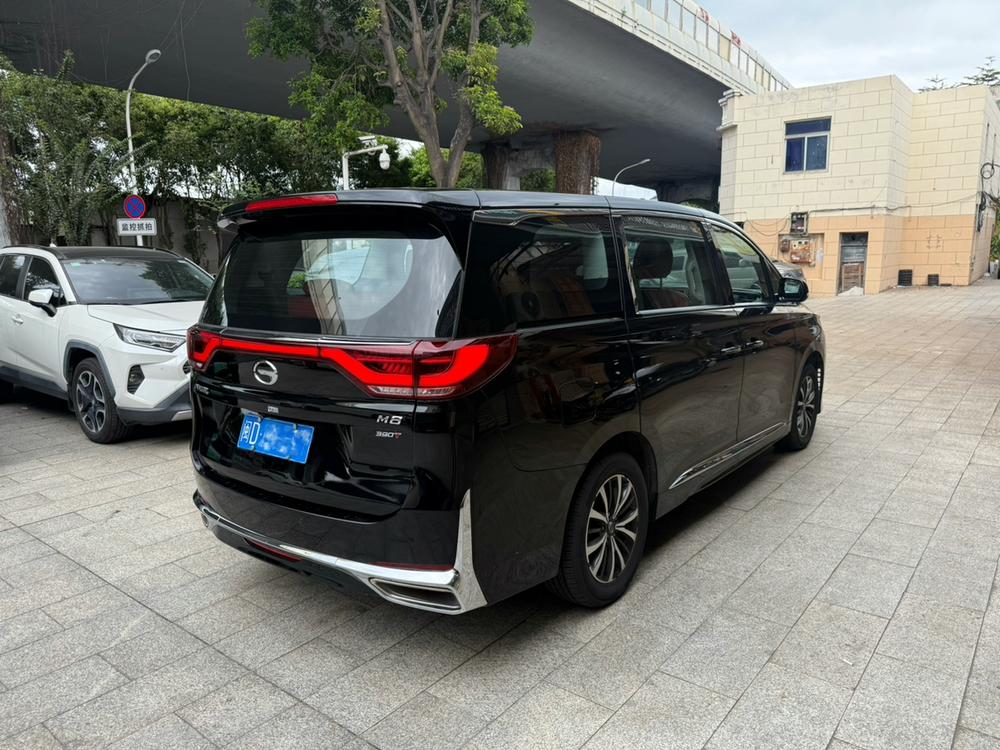 GAC Trumpchi Trumpchi M8