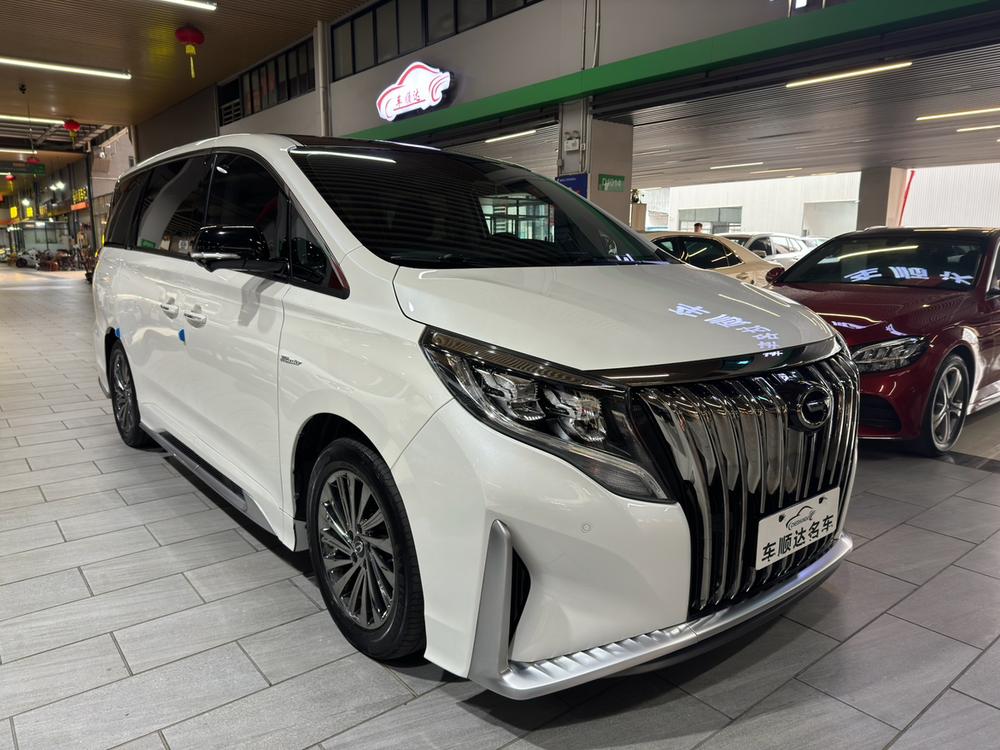 GAC Trumpchi Trumpchi M8
